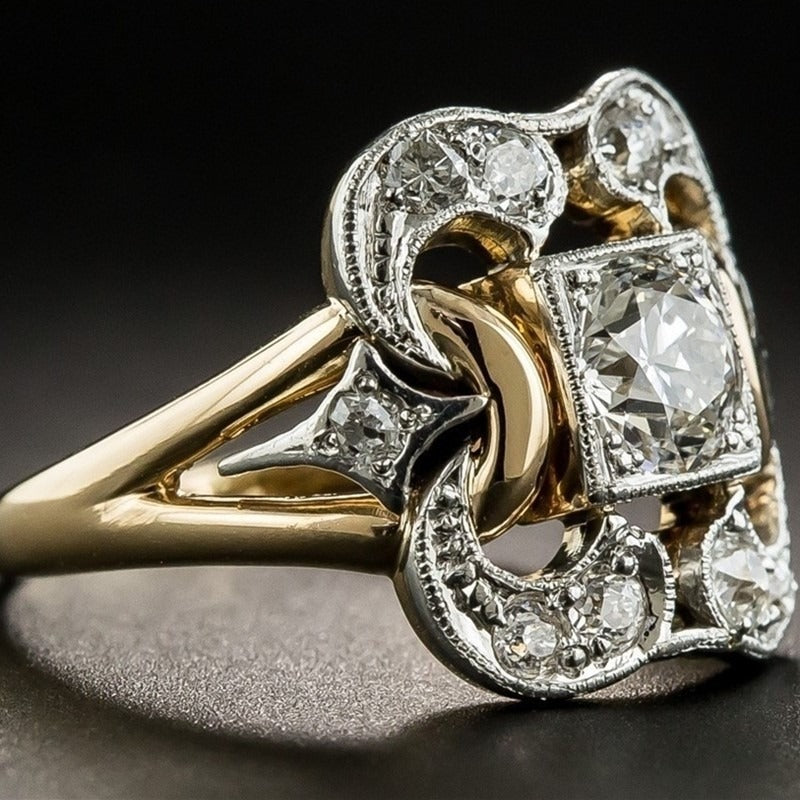 Leila - Bague Vintage Dorée avec Zircon Étincelant