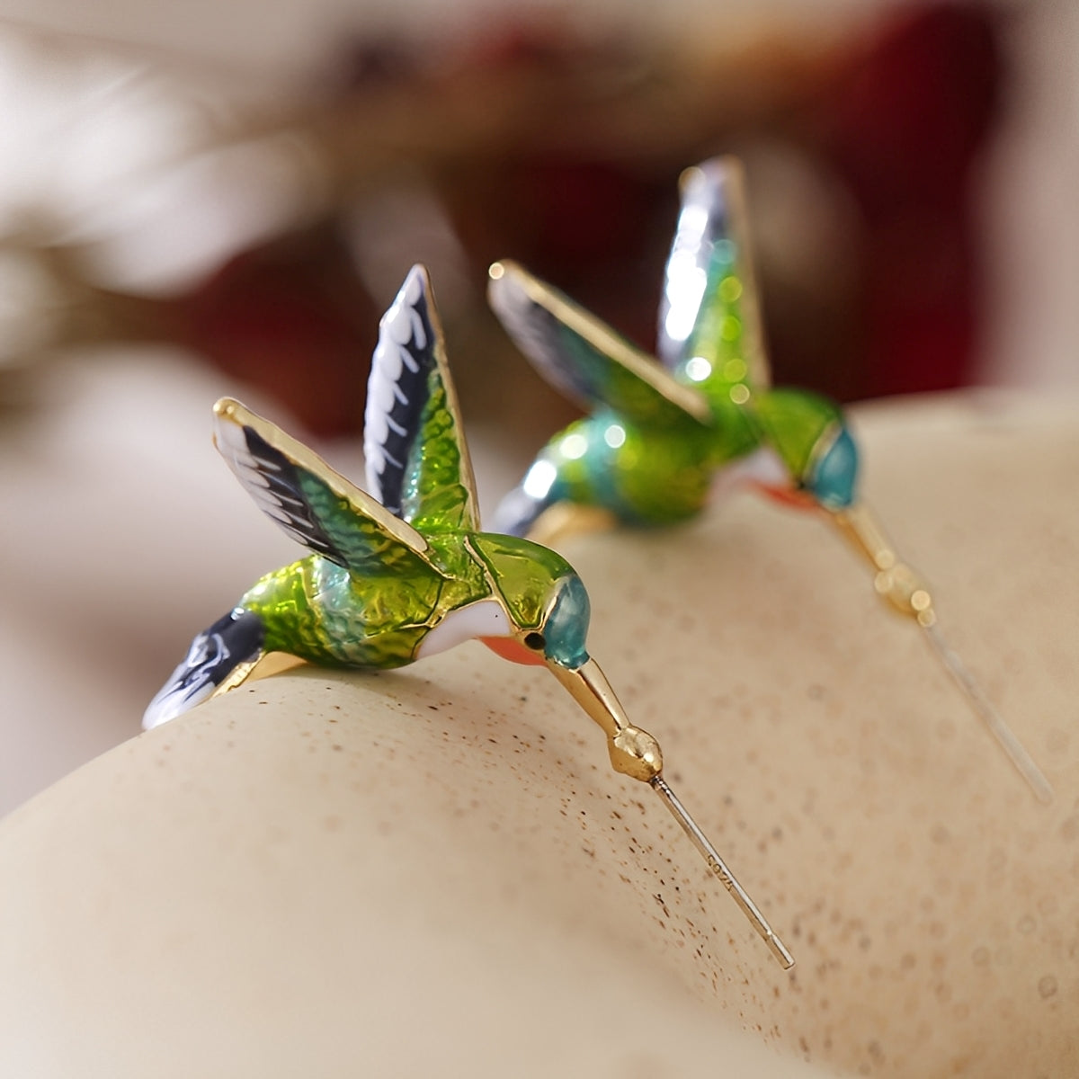 Wendy – Créoles Colibri Émaillées Vintage