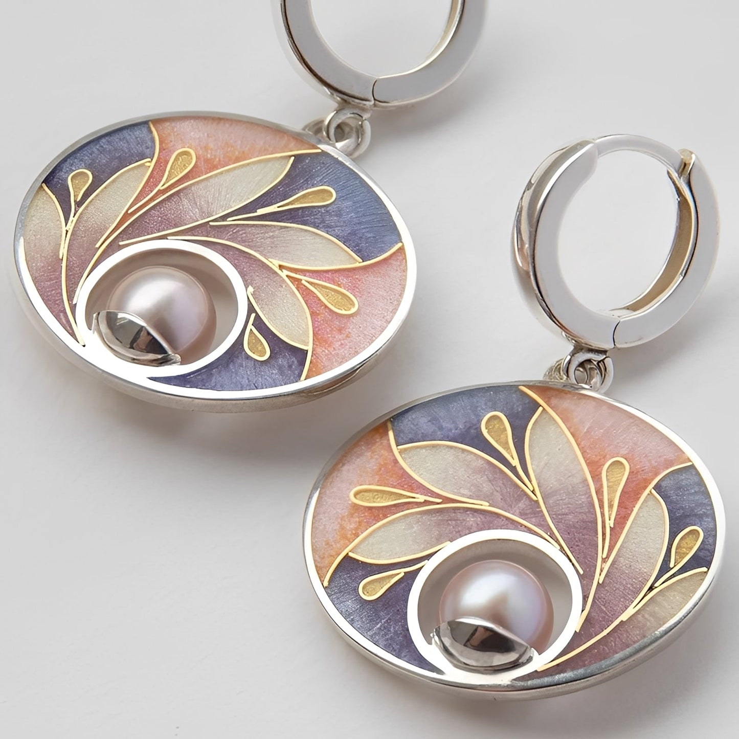 Noemi – Boucles d'Oreilles en Acrylique avec Perles