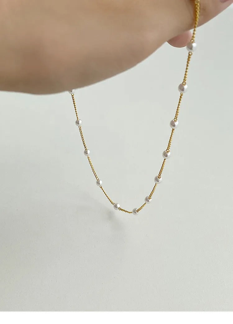 Yvaine – Collier de Perle avec Finition Dorée