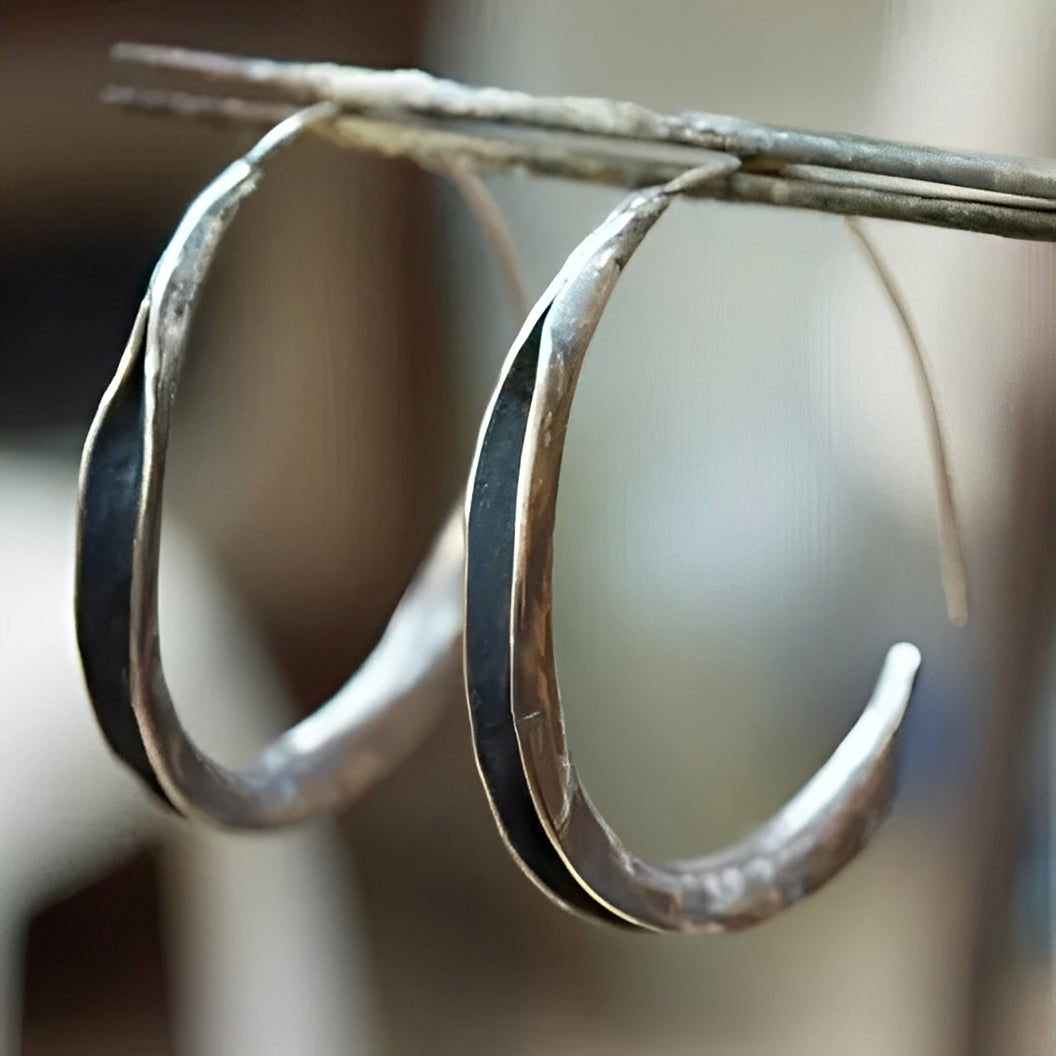 Nola – Boucle d'Oreille Individuelle avec Grand Anneau
