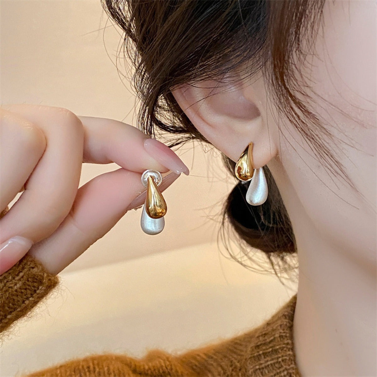 Alina – Boucles d’Oreilles Goutte Bicolores