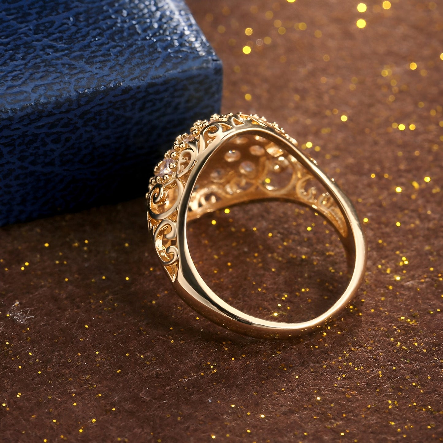 Nessa – Bague Vintage Arrondie en Doré Brillant