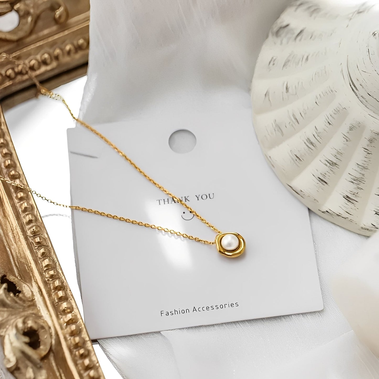 Zeph – Collier de Perles d'Eau Salée avec Bain d'Or