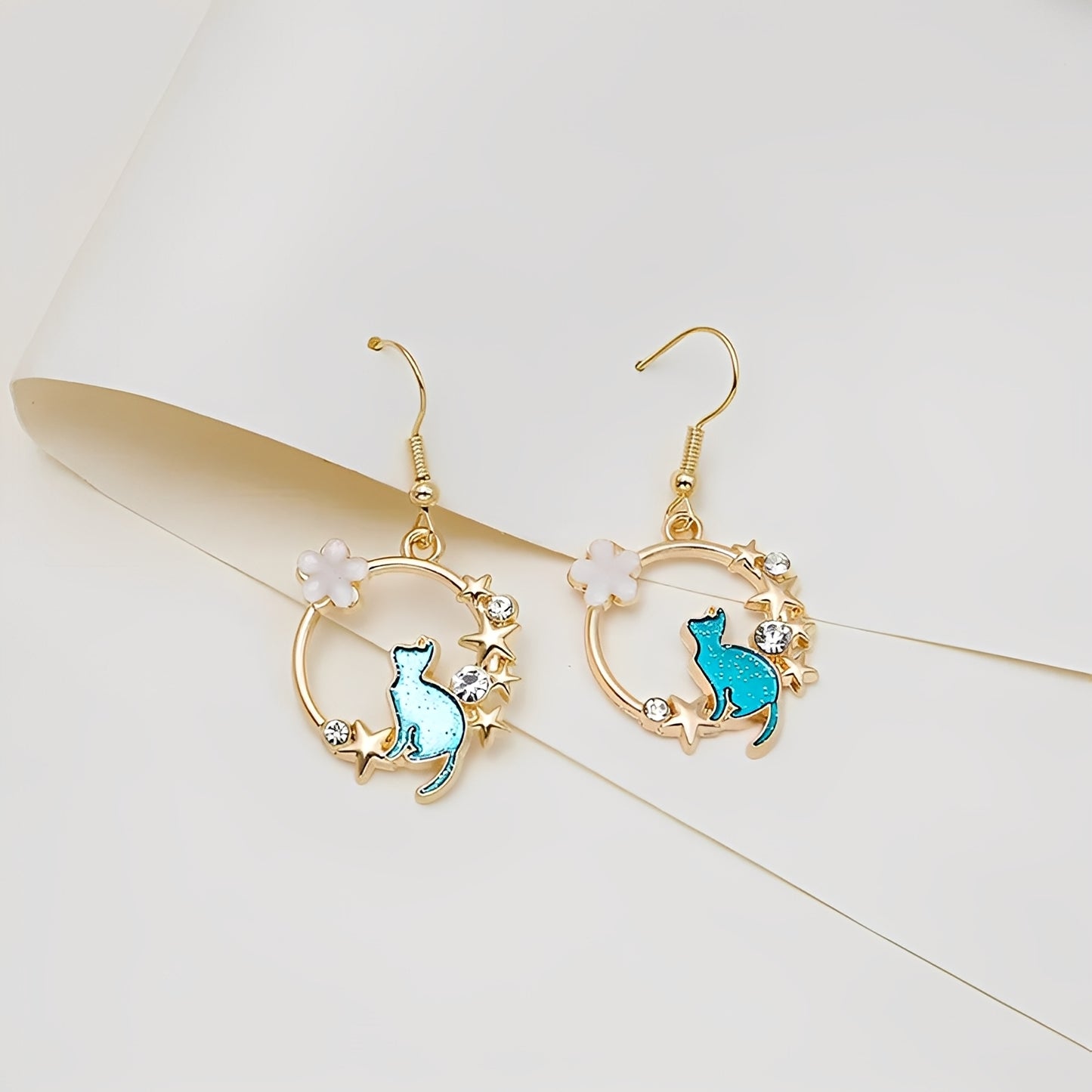 Lynna – Boucles d’Oreilles Chat Mignon