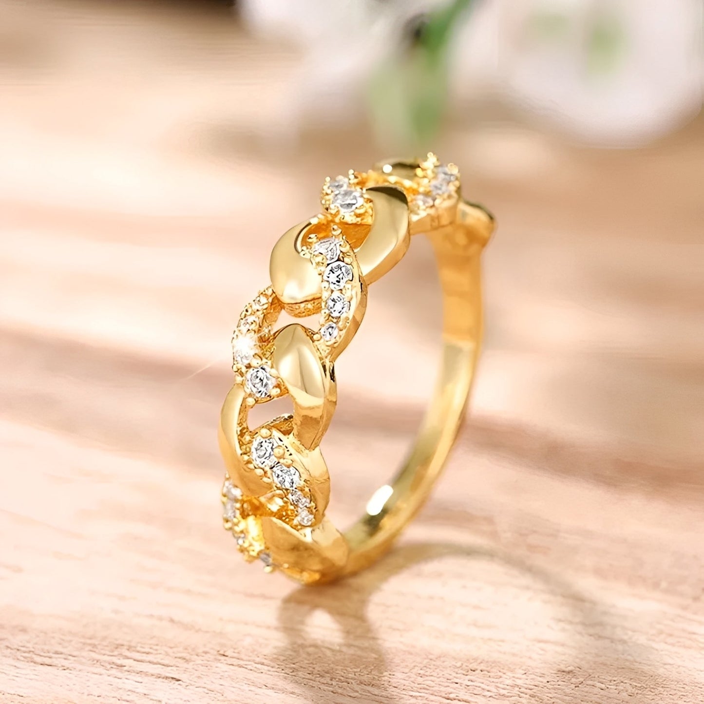 Elena – Bague de Fiançailles Élégant en Or