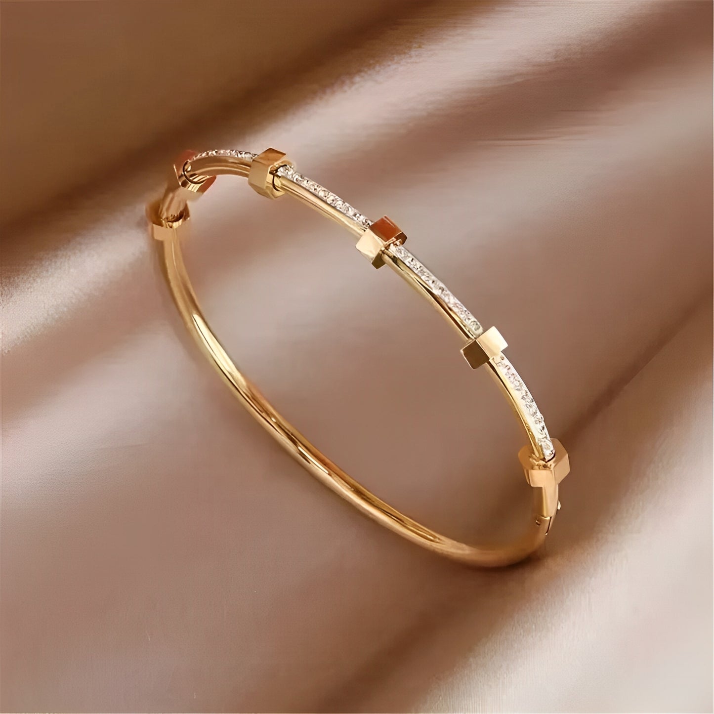 Elsa - Bracelet Raffiné en Or Doré