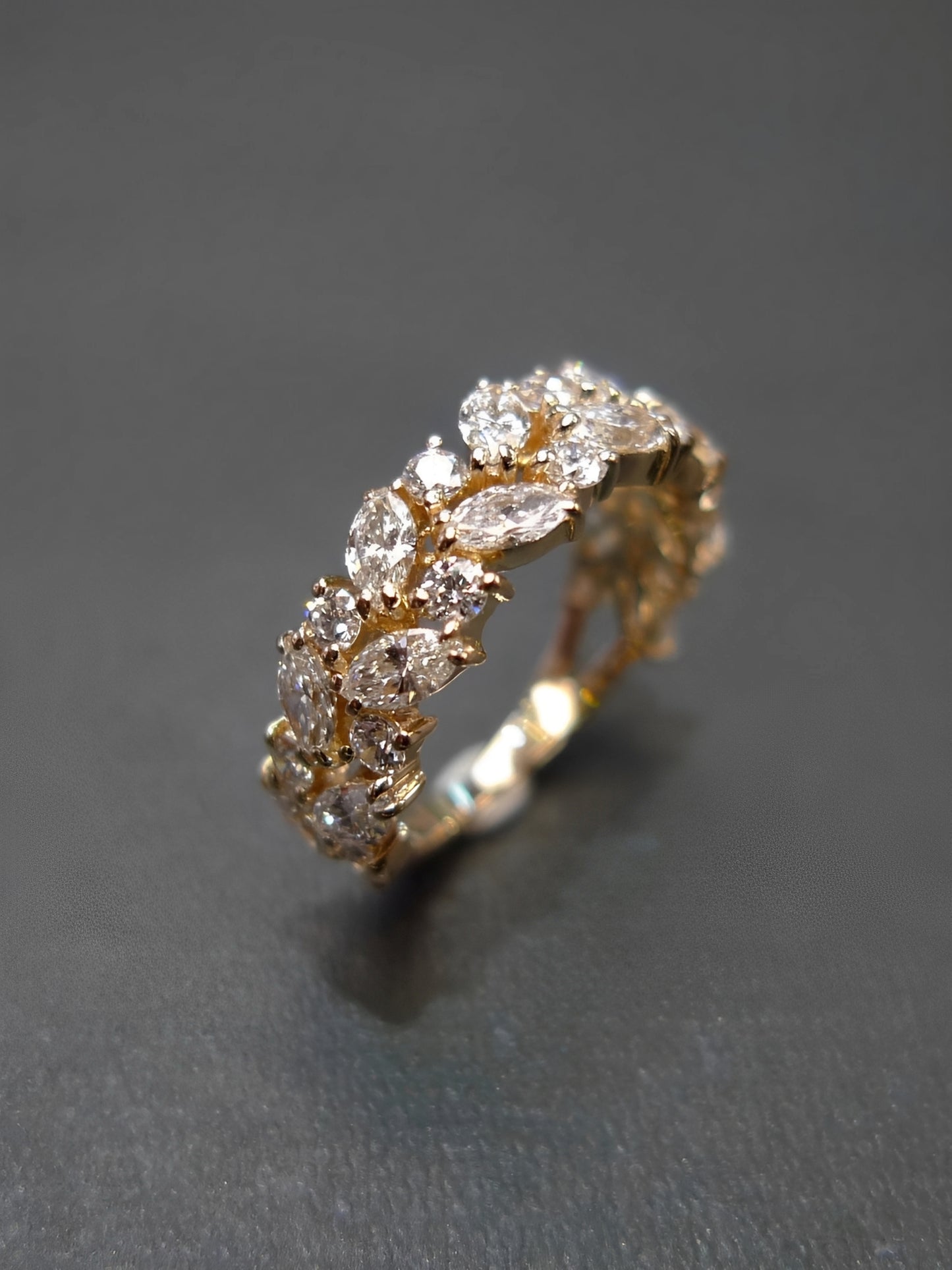 Aeliana – Bague Vintage Dorée Brillante