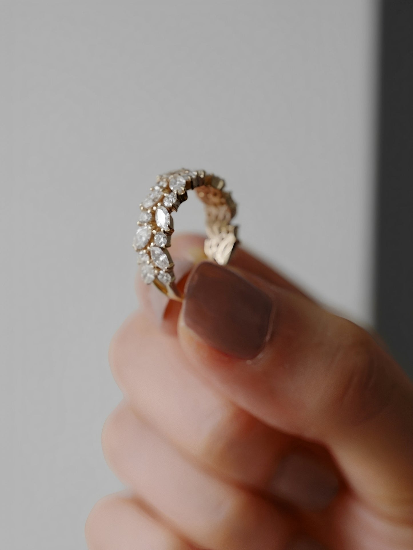 Aeliana – Bague Vintage Dorée Brillante