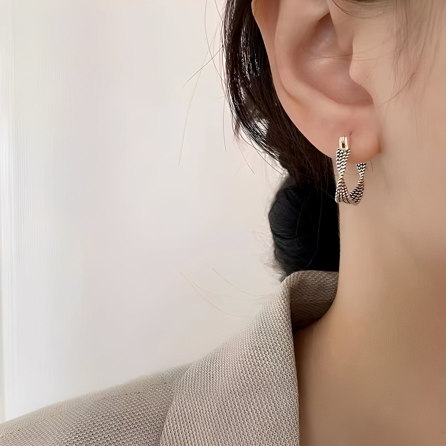 Dakota – Boucles d'Oreilles Vintage en Maille Argent