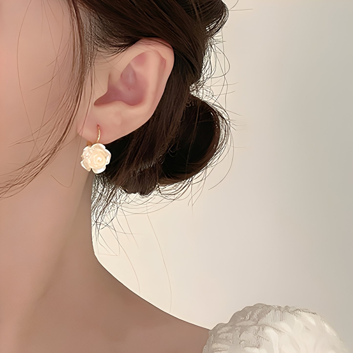 Kylie – Boucles d’Oreilles Rose Élégantes