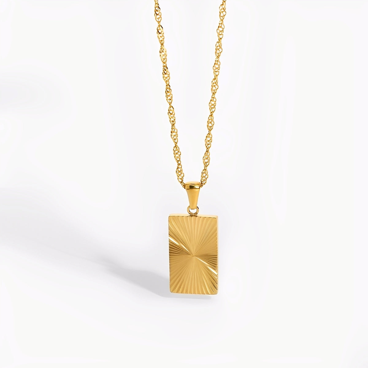 Stella – Collier Doré avec Pendentif Rectangle