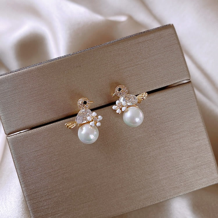 Rora – Boucles d’Oreilles de Luxe Zircon & Perles