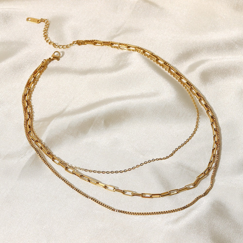 Zarah – Collier Doré à 3 Rangs