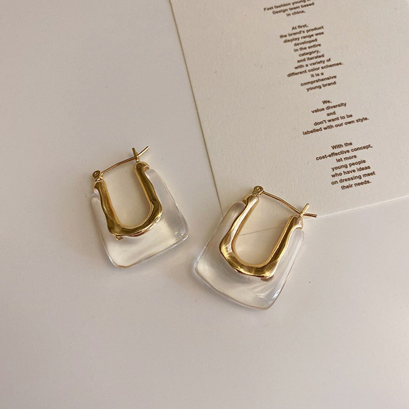 Nami – Boucles d’Oreilles Dorées avec Pierre