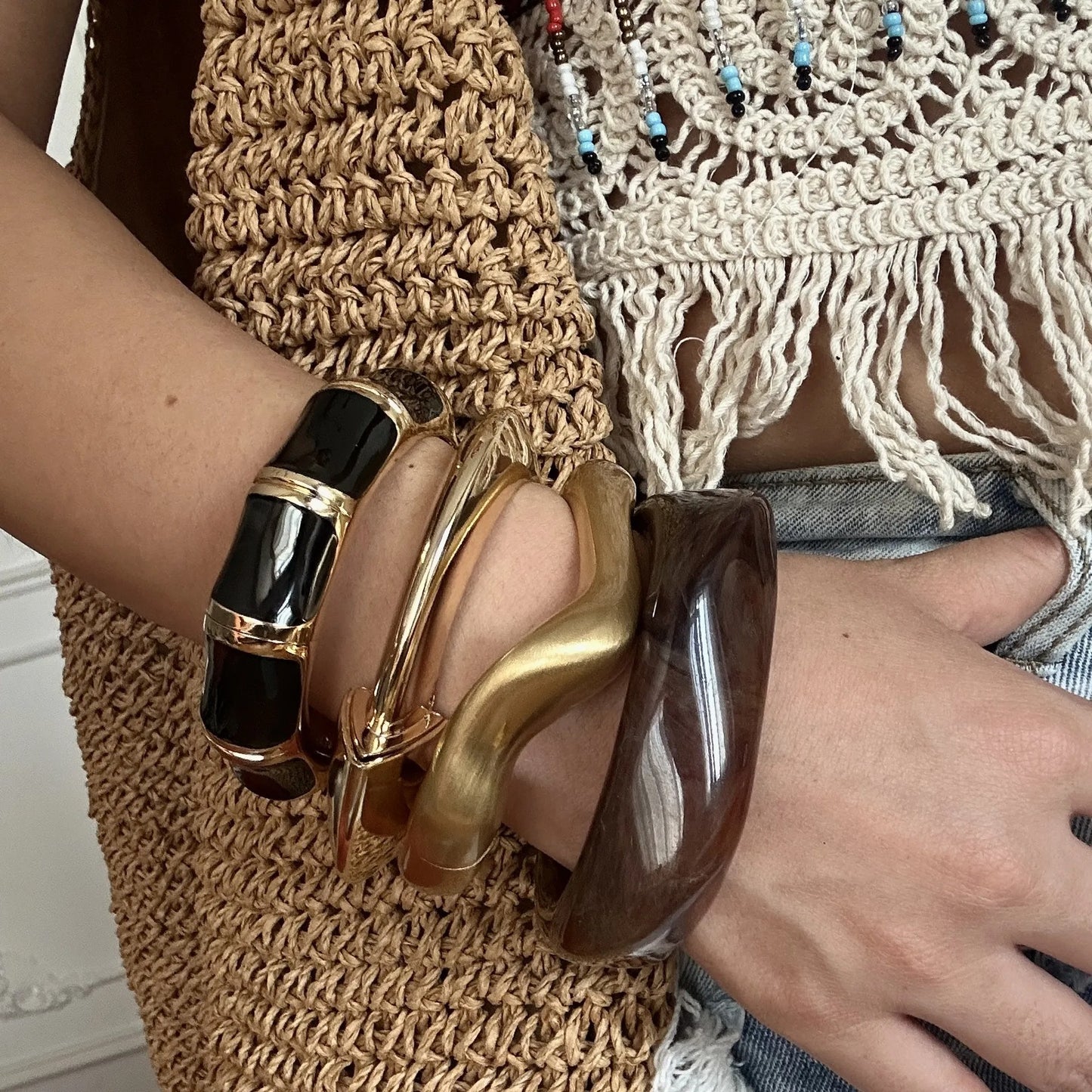 Naomi – Bracelet Bambou à Blocs de Couleurs