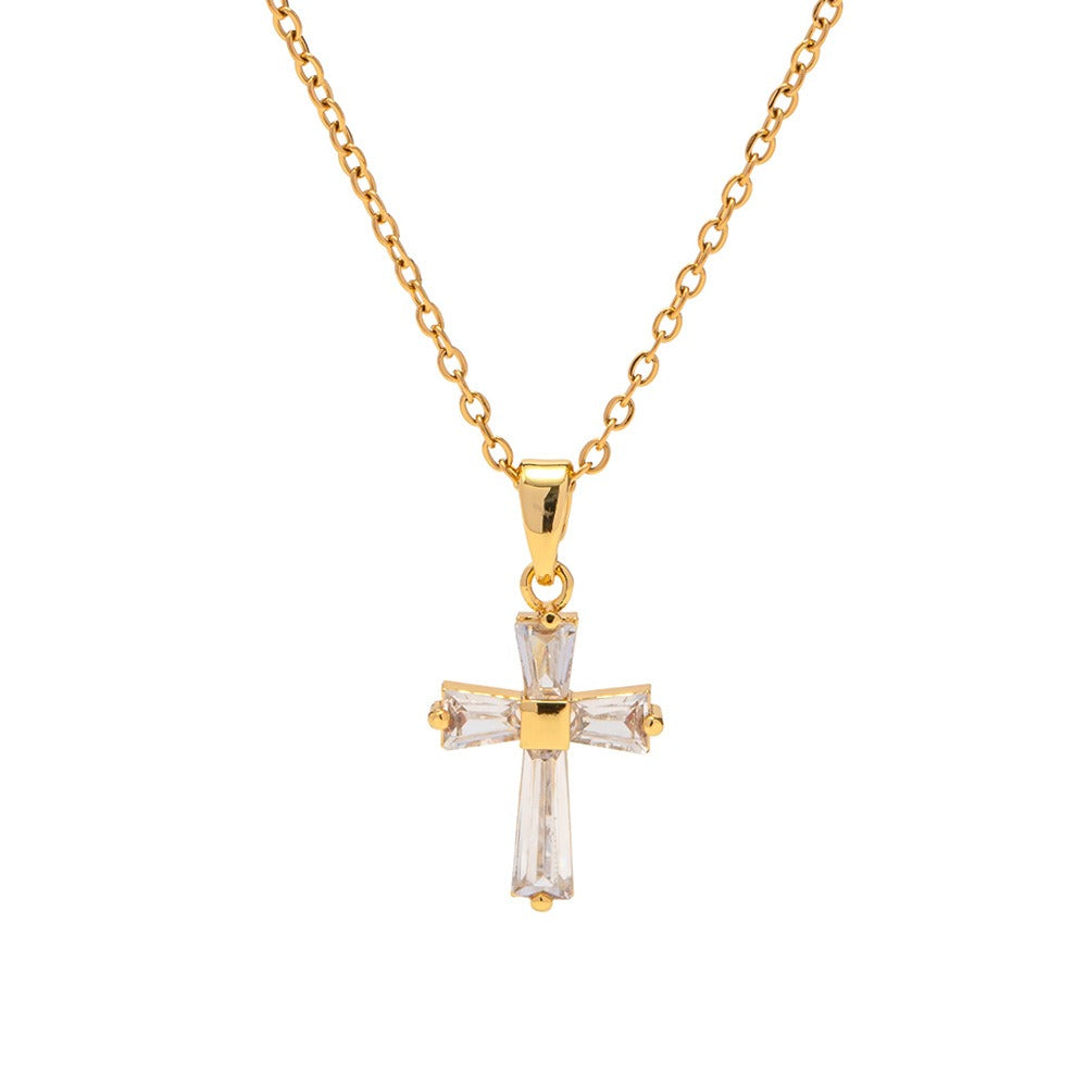 Mae – Collier Croix en Zirconia Doré