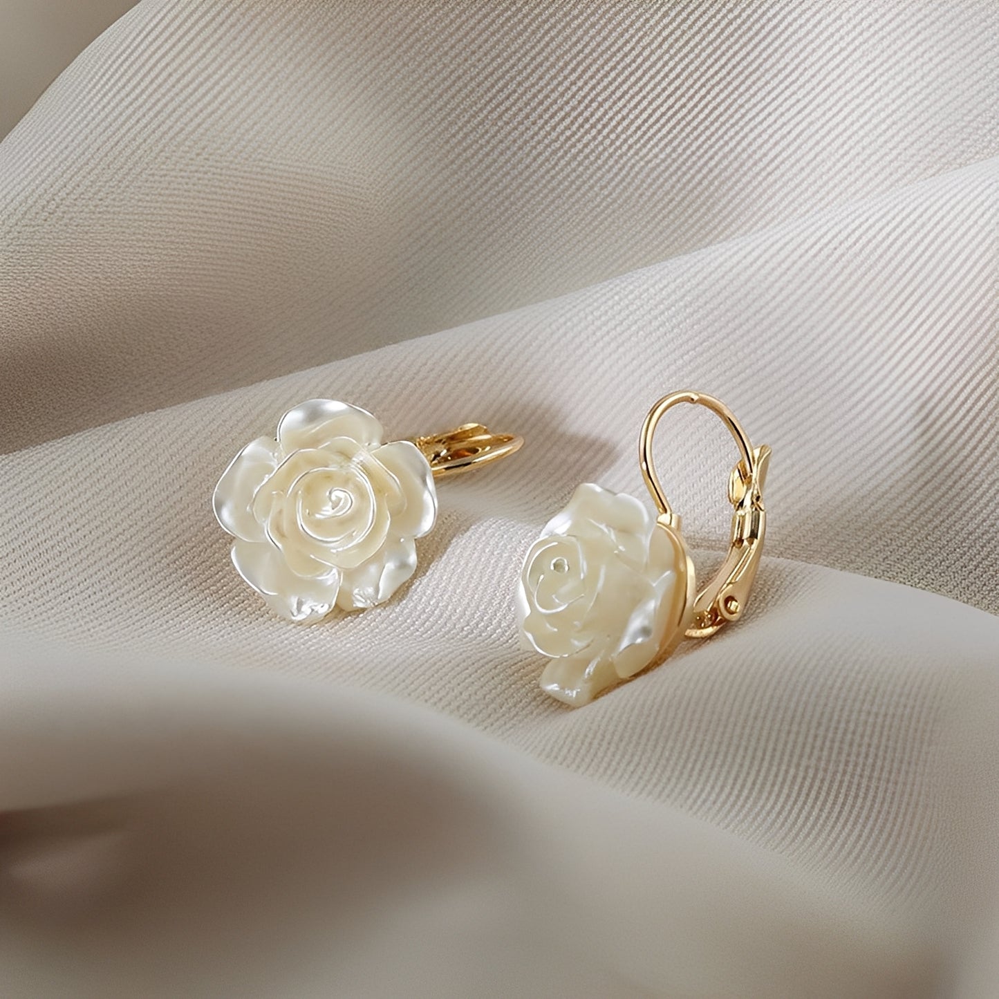 Kylie – Boucles d’Oreilles Rose Élégantes