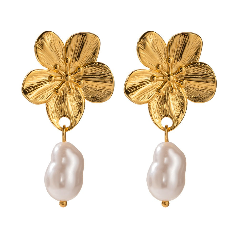 Ember – Boucles d’Oreilles Fleur Blossom avec Perle Dorées