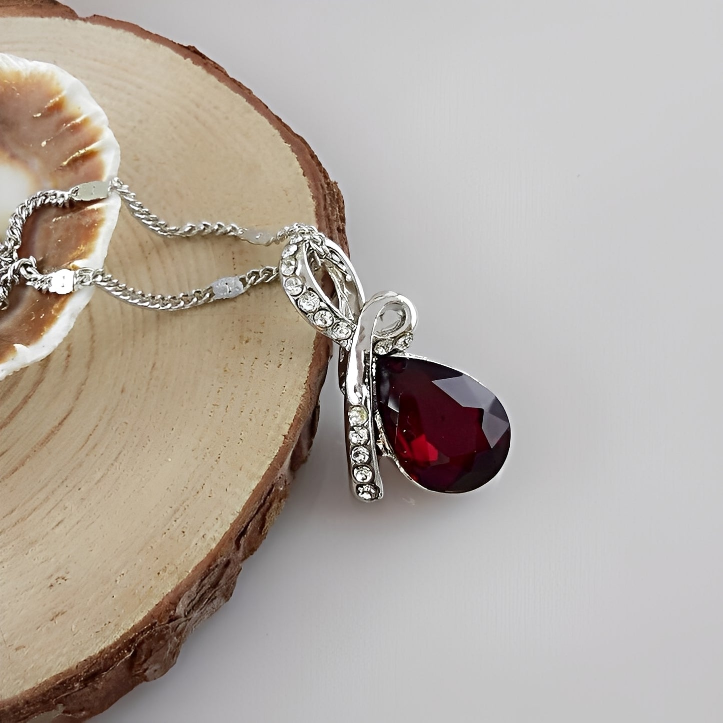 Pilar – Collier Cristal Étincelant Or Blanc