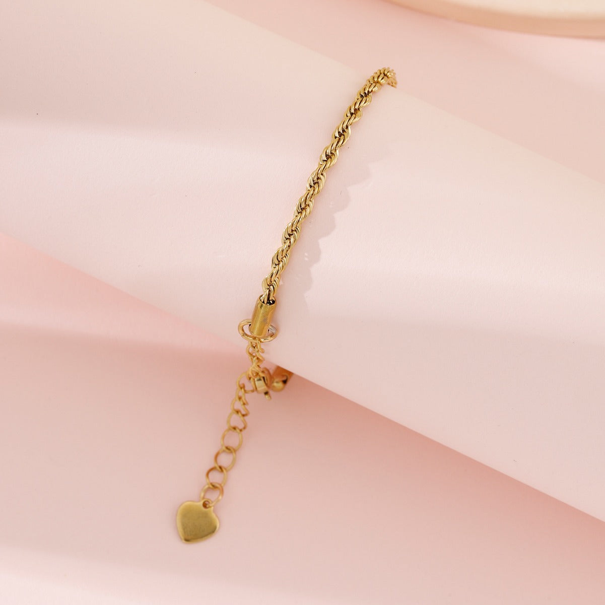 Sheena – Bracelet en Corde de Chanvre