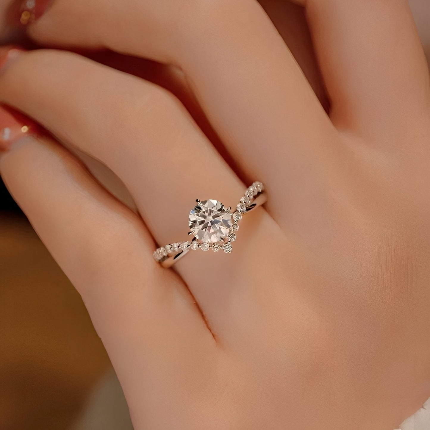 Eila – Bague Enchanteresse avec Cristal Blanc