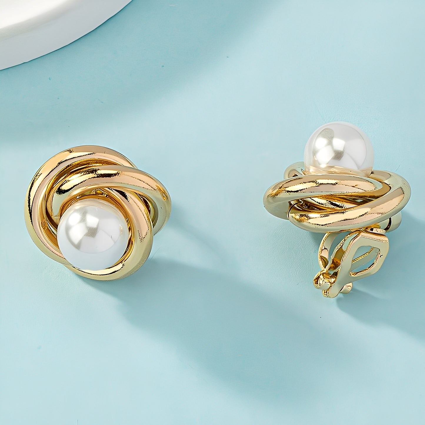 Krisna – Boucles d’Oreilles Élégantes en Or avec Perles