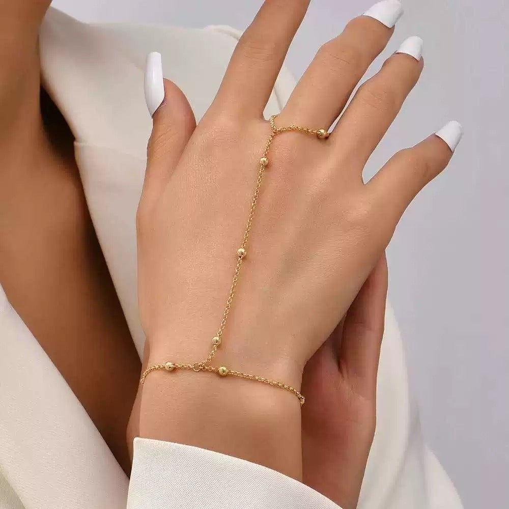Lisa – Bracelet Chaîne Perles et Gants