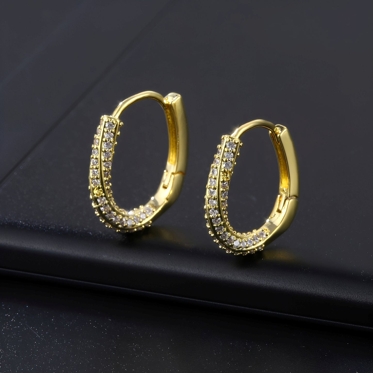 Jiya – Boucles d'Oreilles Or Brillant Irrégulières