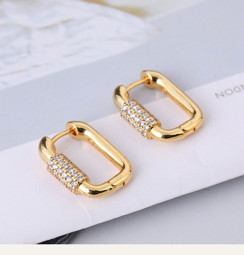 Stacey – Boucles d’Oreilles Carrées Pavées de Zirconium