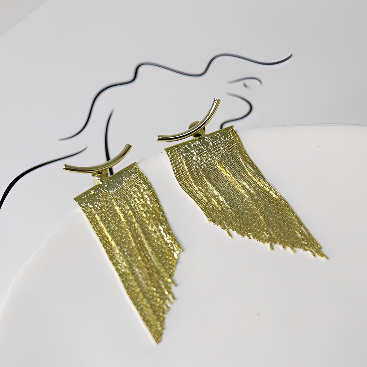 Claire – Boucles d'Oreilles Vintage en Or Rideau