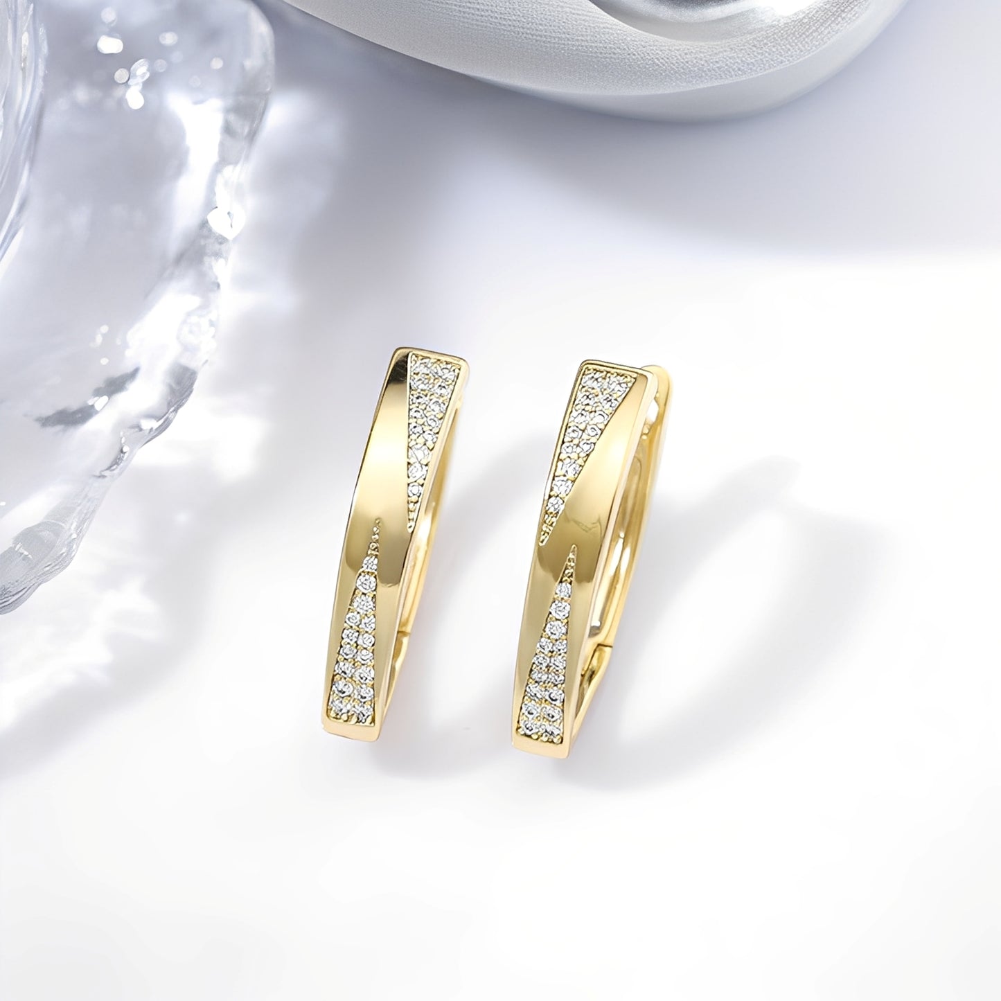 Sophie – Boucles d'Oreilles en Or et Diamants Précieux