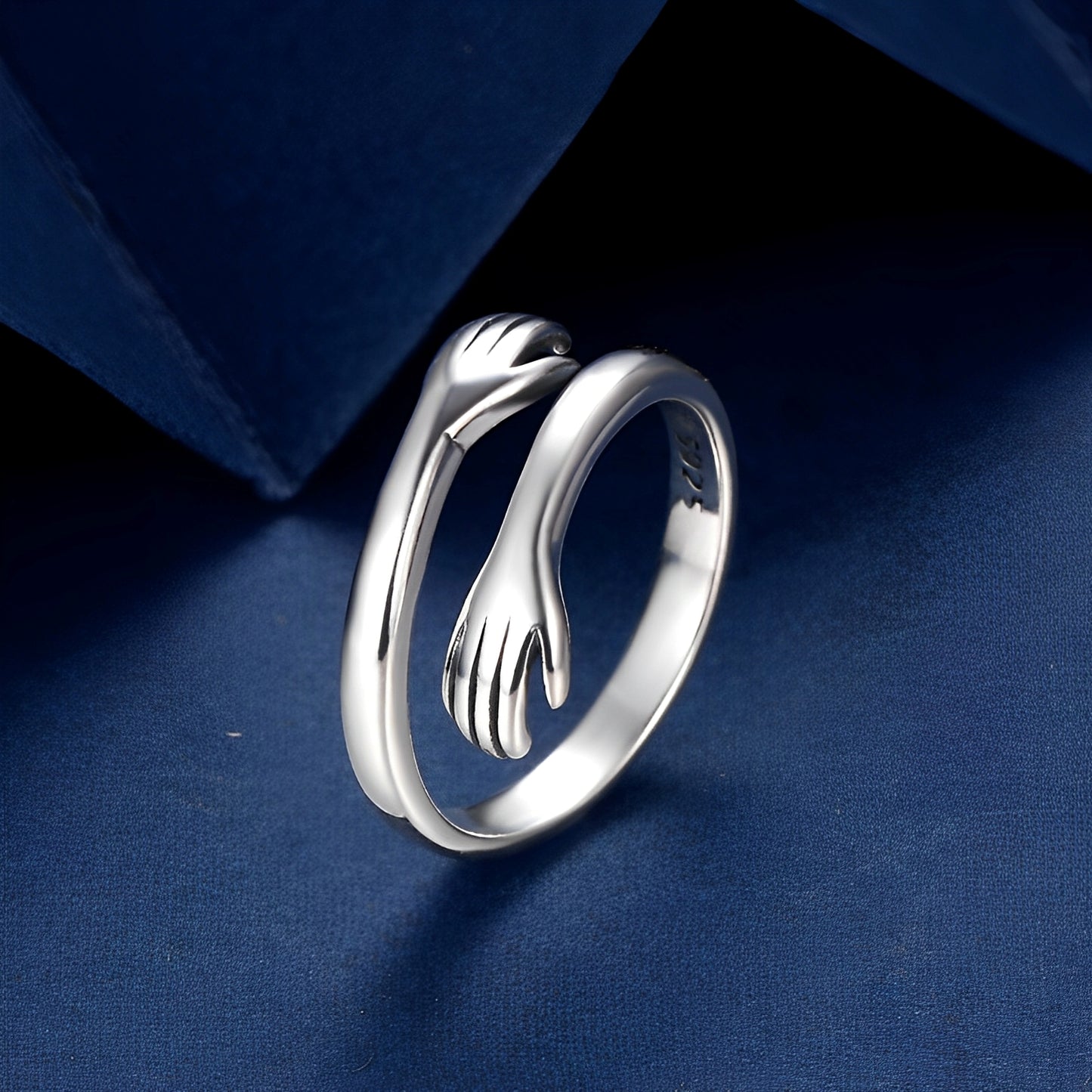 Amalya – Bague Câlin Ajustable en Argent