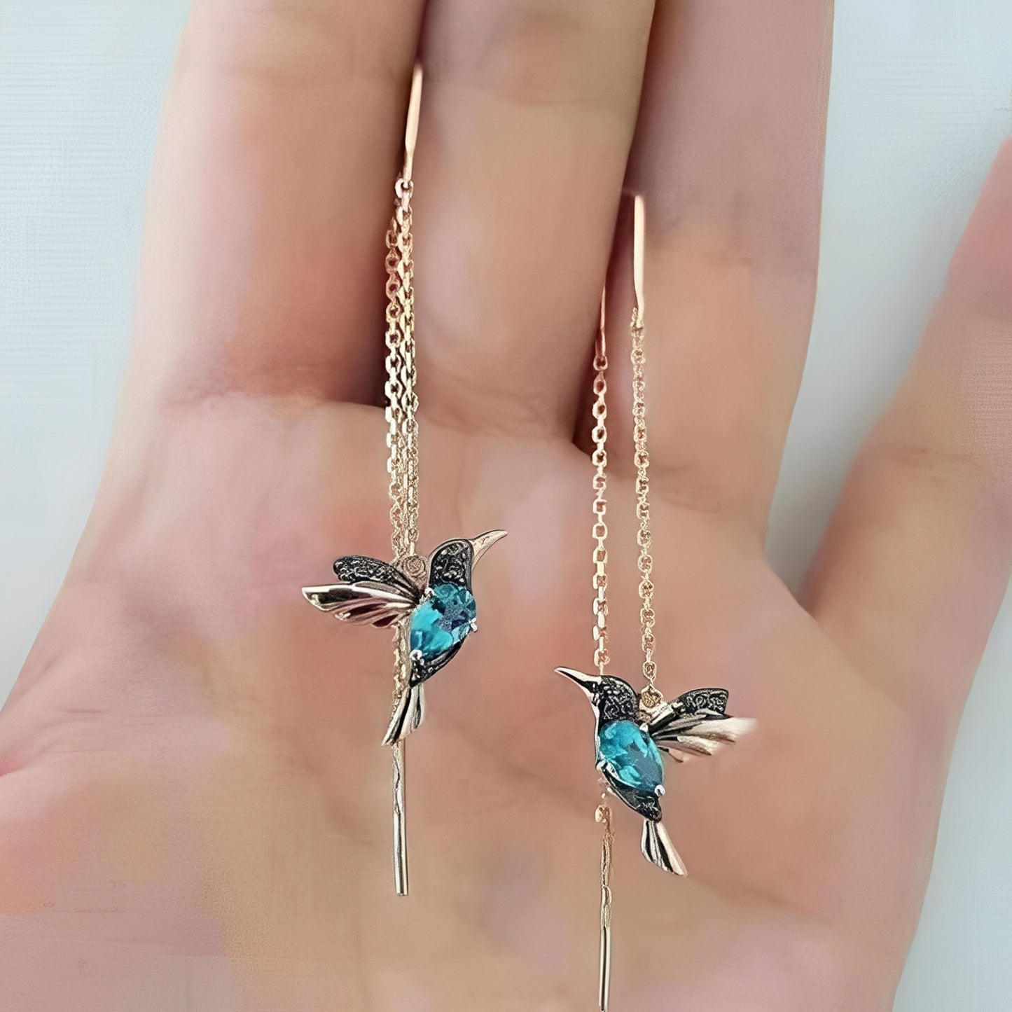 Lisa – Boucles Colibri Émail & Zirconium