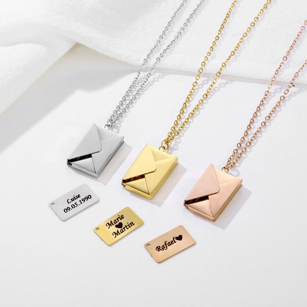 Becky – Collier Enveloppe avec Message Gravé