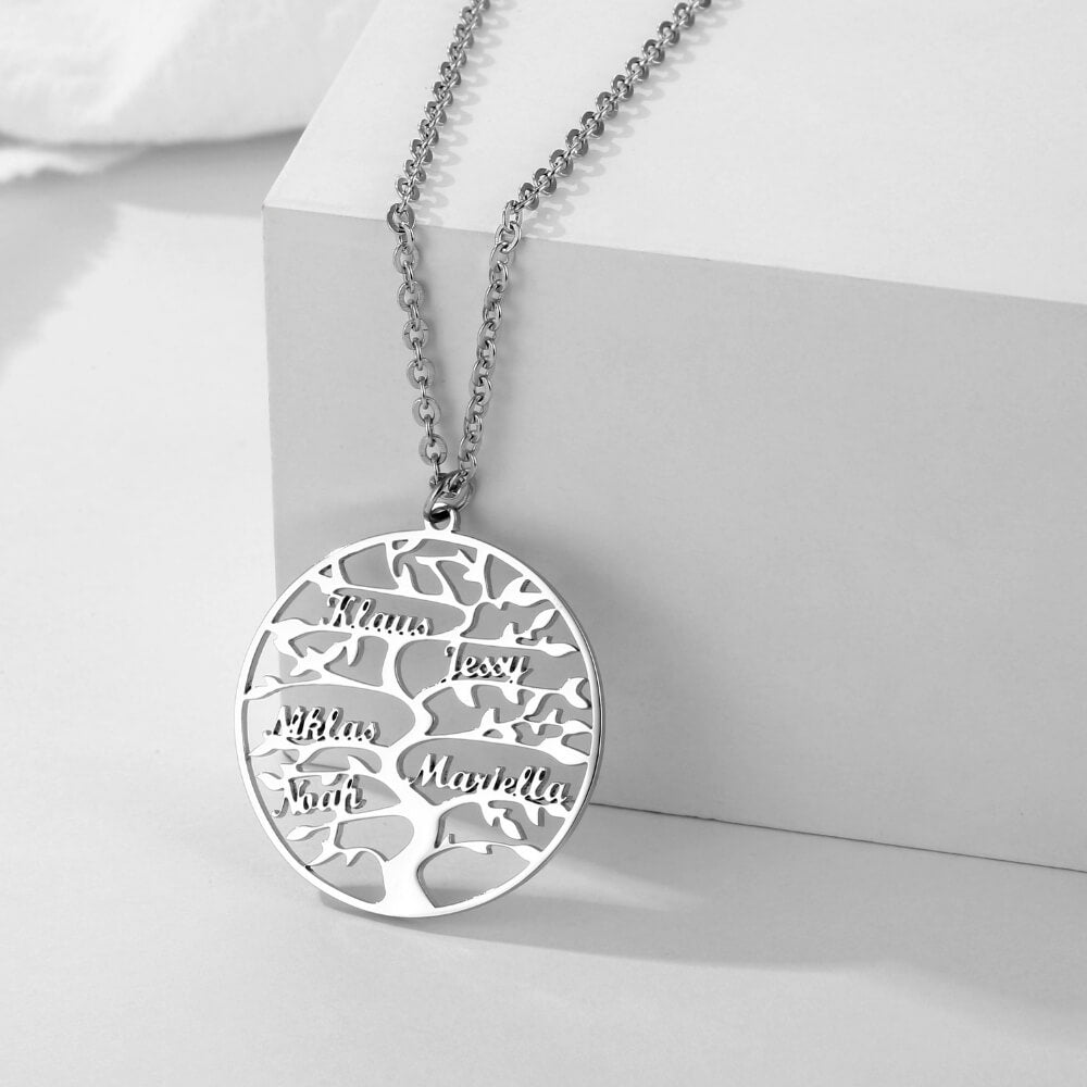 Amelina – Collier Arbre de Vie Gravé