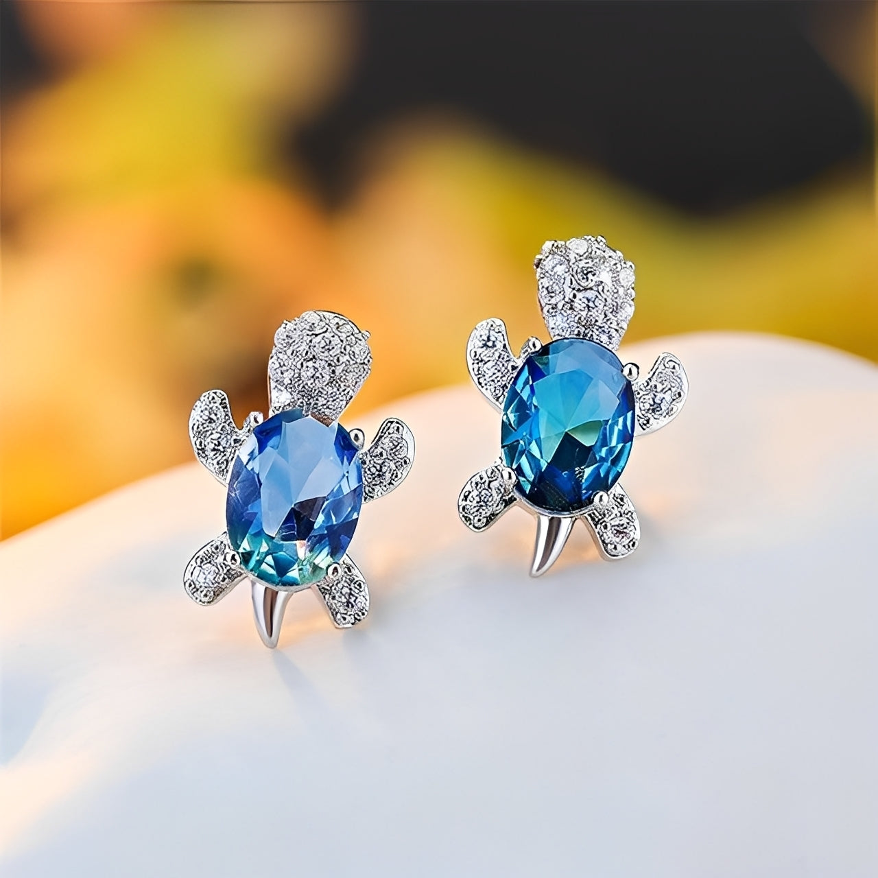 Talia – Boucles d'Oreilles Tortue de Mer en Argent et Cubic Zirconia