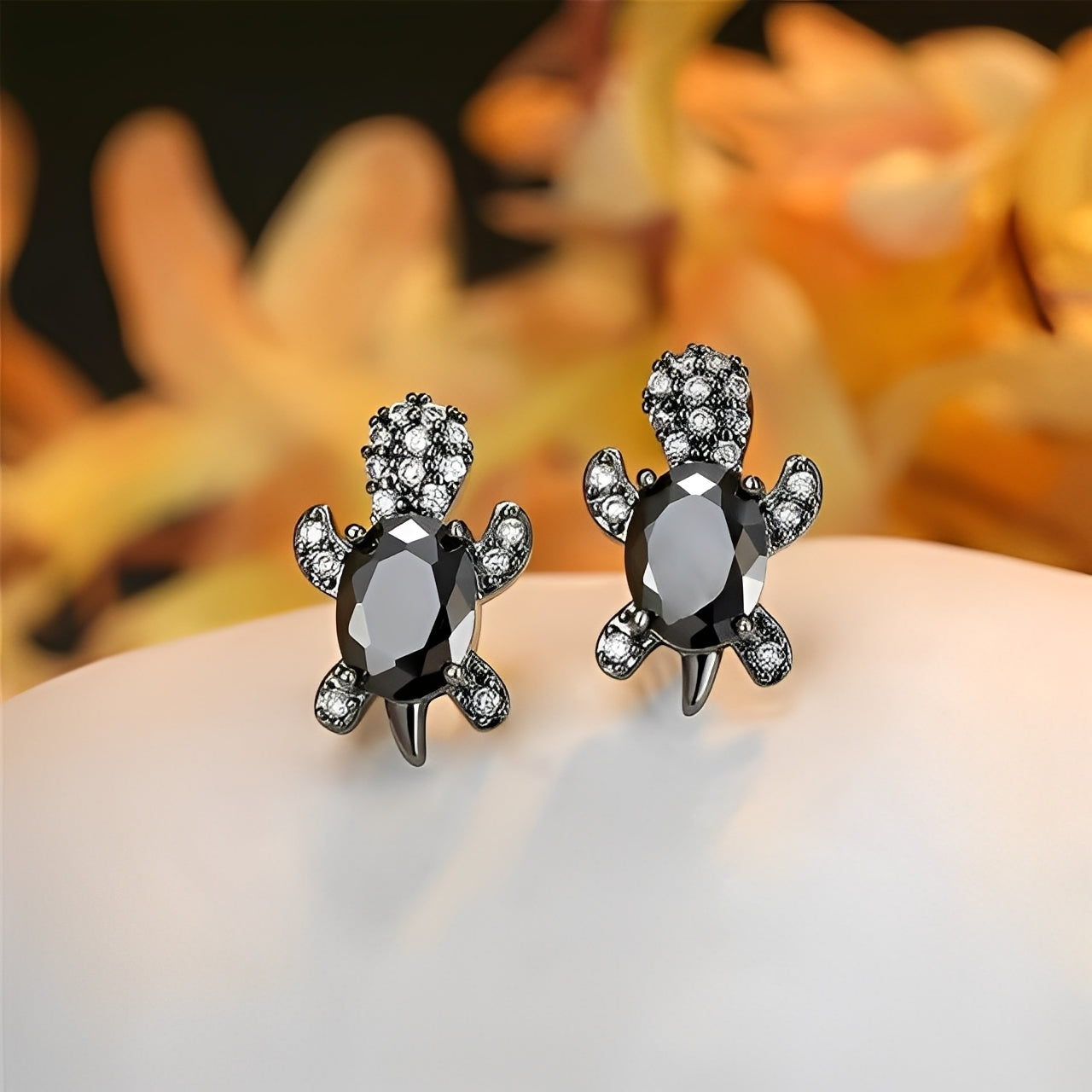 Talia – Boucles d'Oreilles Tortue de Mer en Argent et Cubic Zirconia