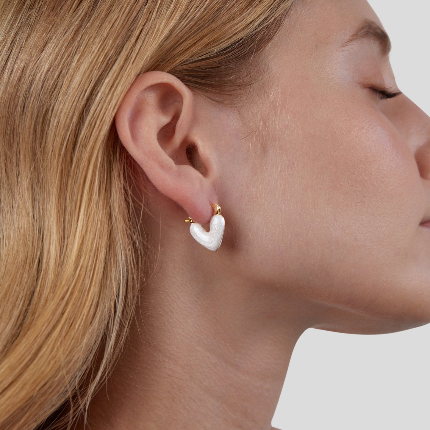 Aya – Boucles Cœur d’Amour Doré