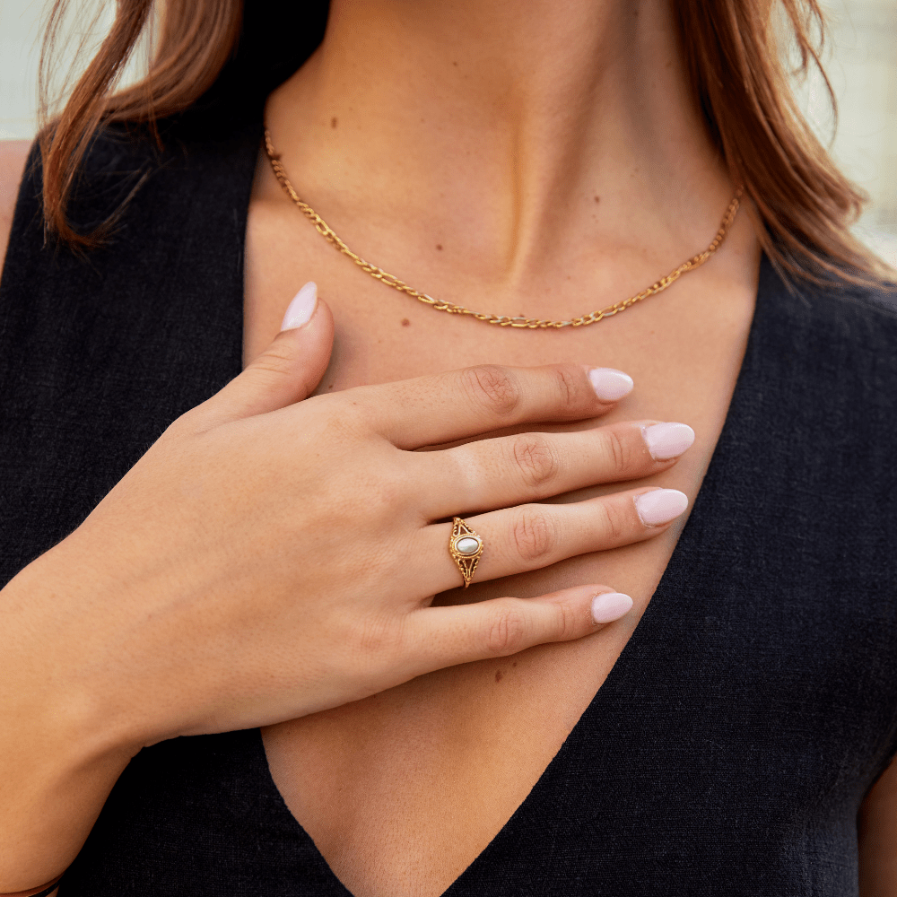 Ophelia – Bague Vintage Royale à Perle