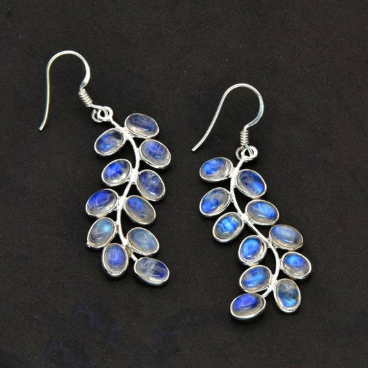 Cristina – Boucles d'Oreilles Élégantes avec Éclat de Pierre de Lune