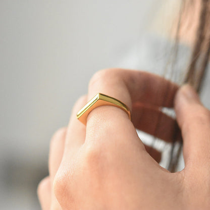 Elena – Bague Élégante et Raffinée