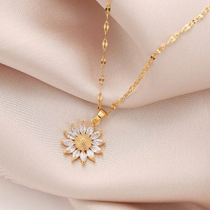 Jennie – Collier Tournesol en Cristal et Finition Dorée