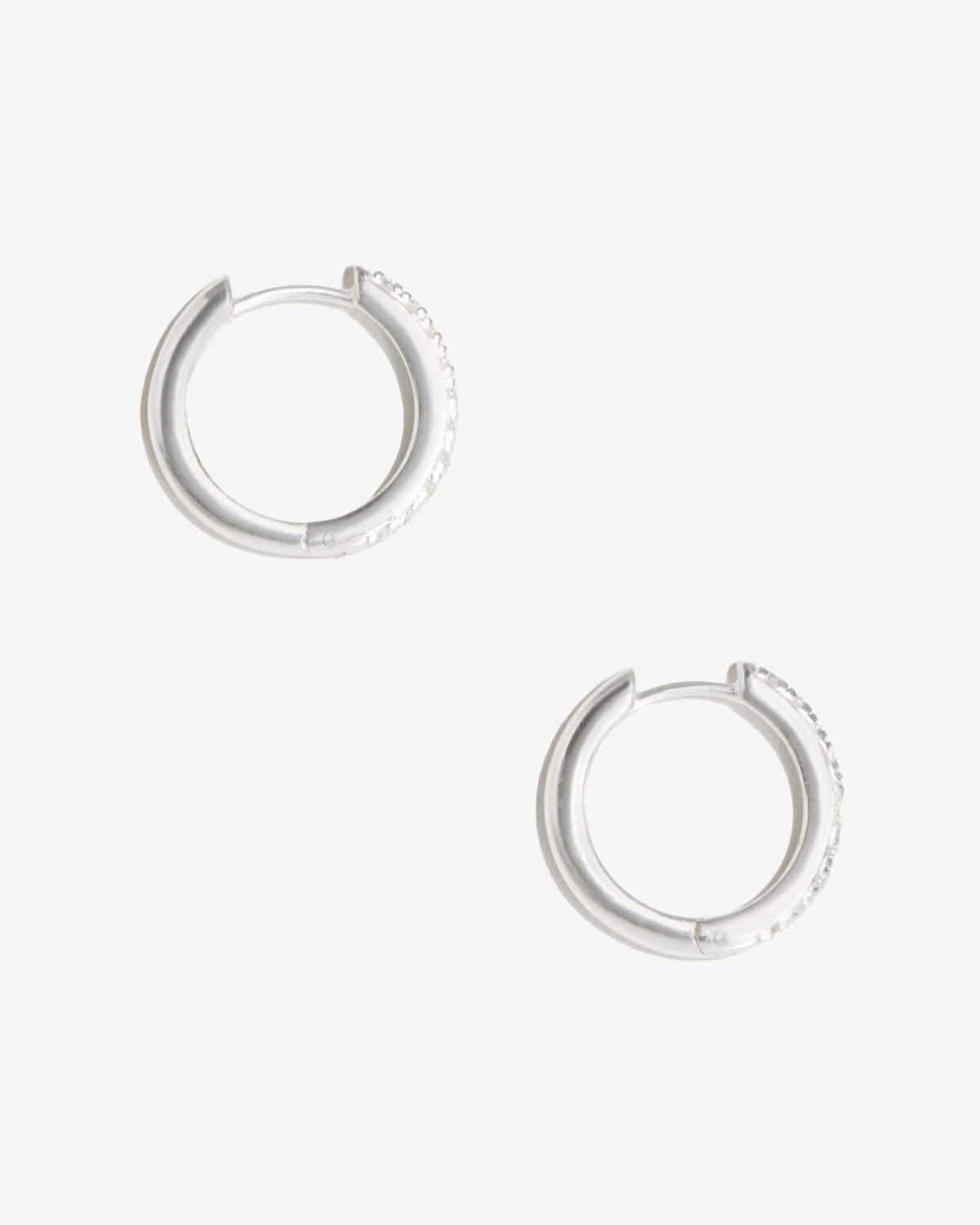 Manda - Mini créoles pavées en argent