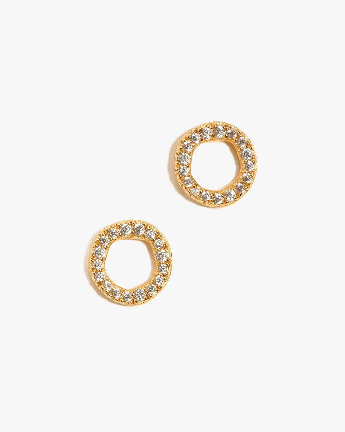 Anuka - Puces d'oreilles halo éternel