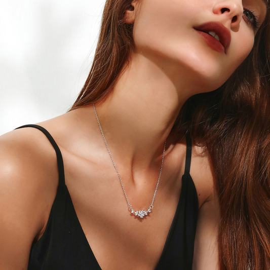 Collier Charme Fleur - Collier Pétale en Zirconium