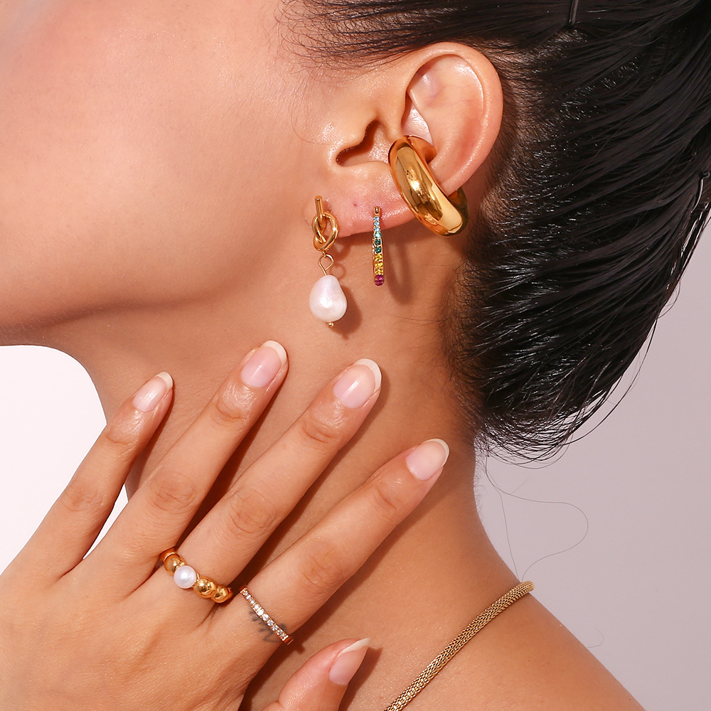 Boucles d'oreilles nœud perlé – Clous d'oreilles avec perles nouées