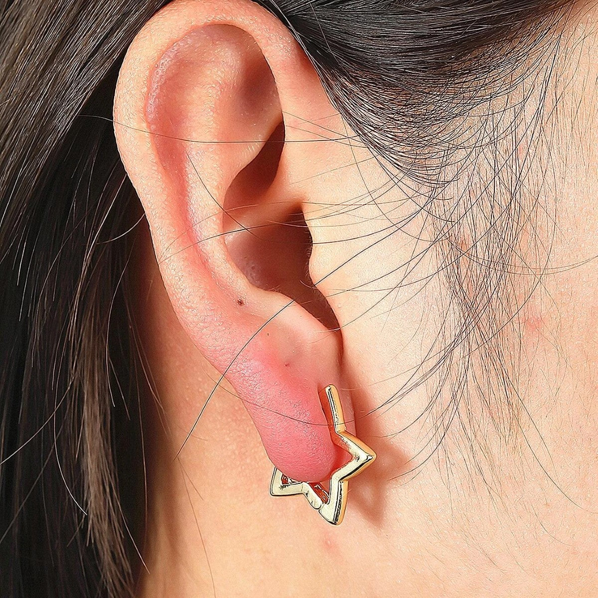 Boucles d'oreilles Huggie Étoile - Anneaux en étoile