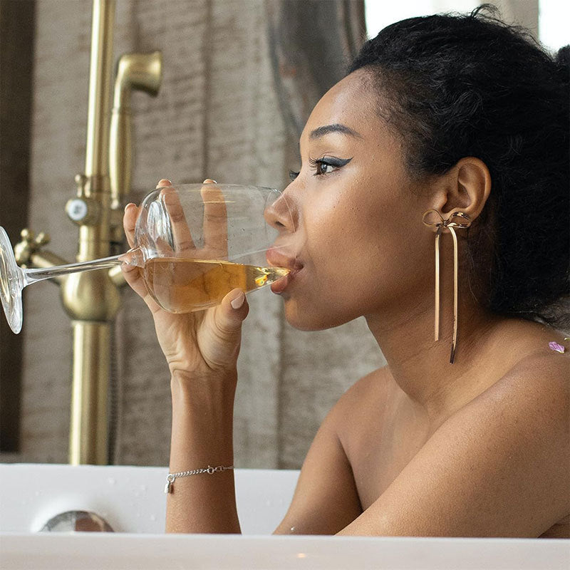 Nira – Boucles d’Oreilles Nœud Délicates