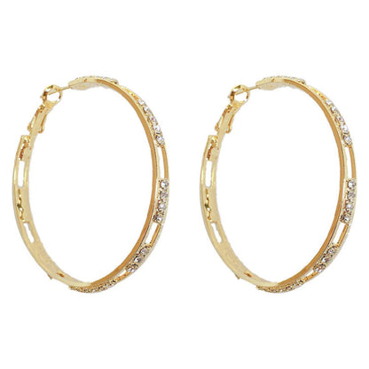 Lina – Boucles d’Oreilles Métal Simples et Tendance